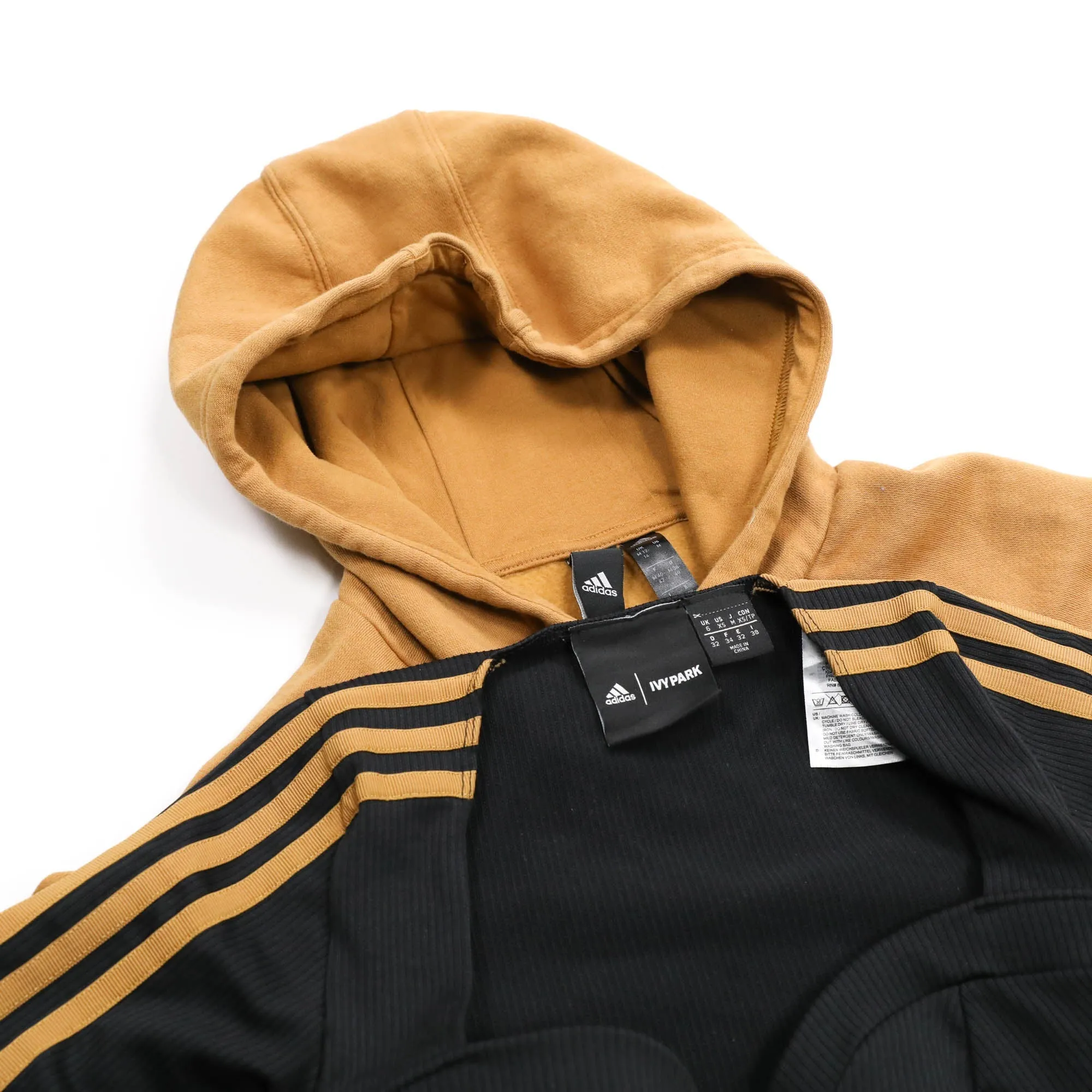 Adidas Women's Secondhand Wholesale Activewear