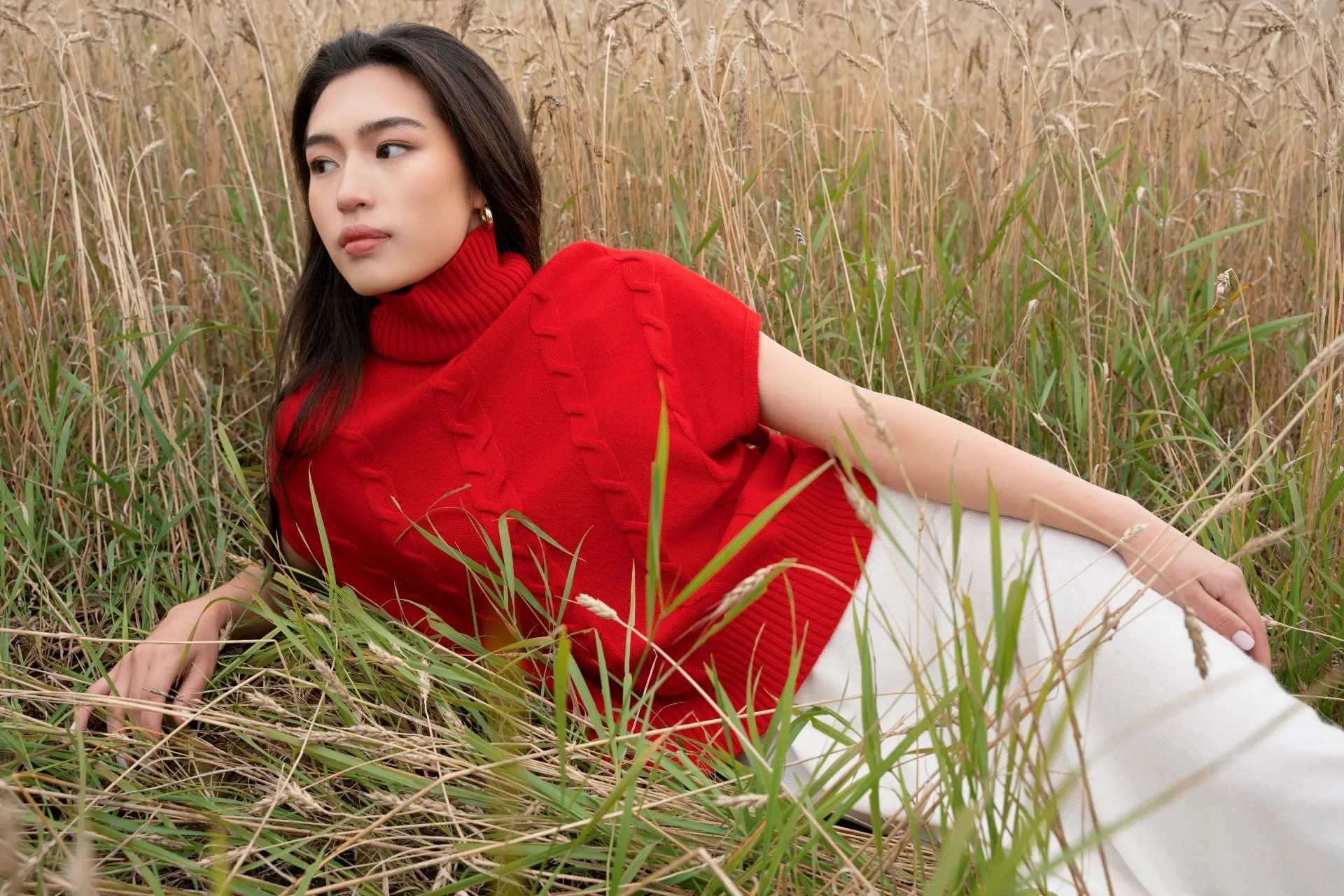 Cable-knit Turtleneck Vest