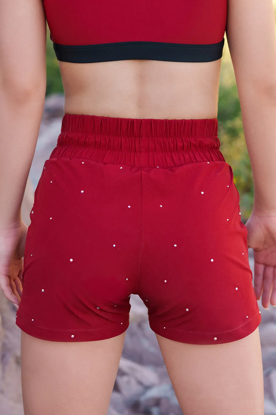 Challenger Short in Artisanal Red