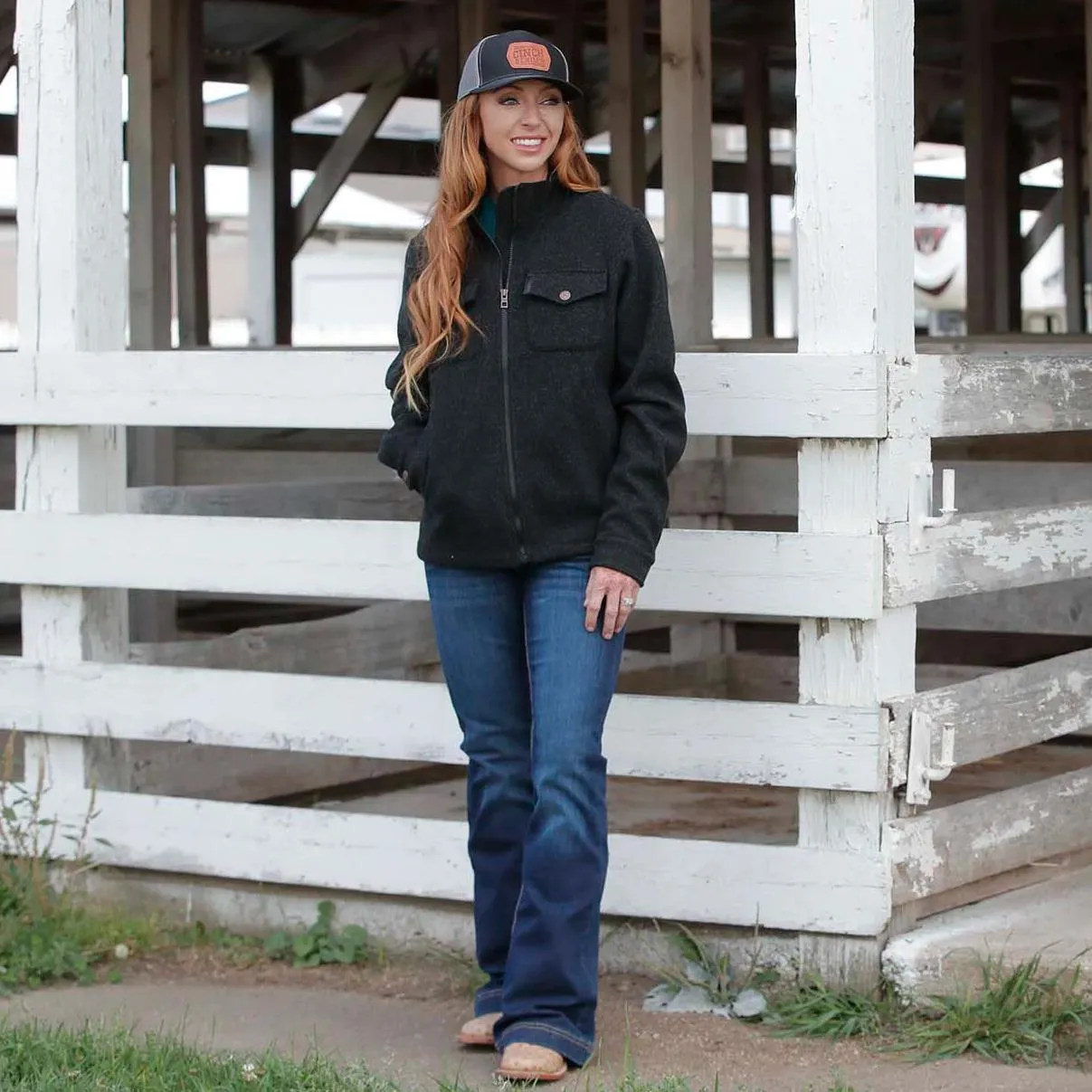 Cinch Women's Shirt Jacket Black