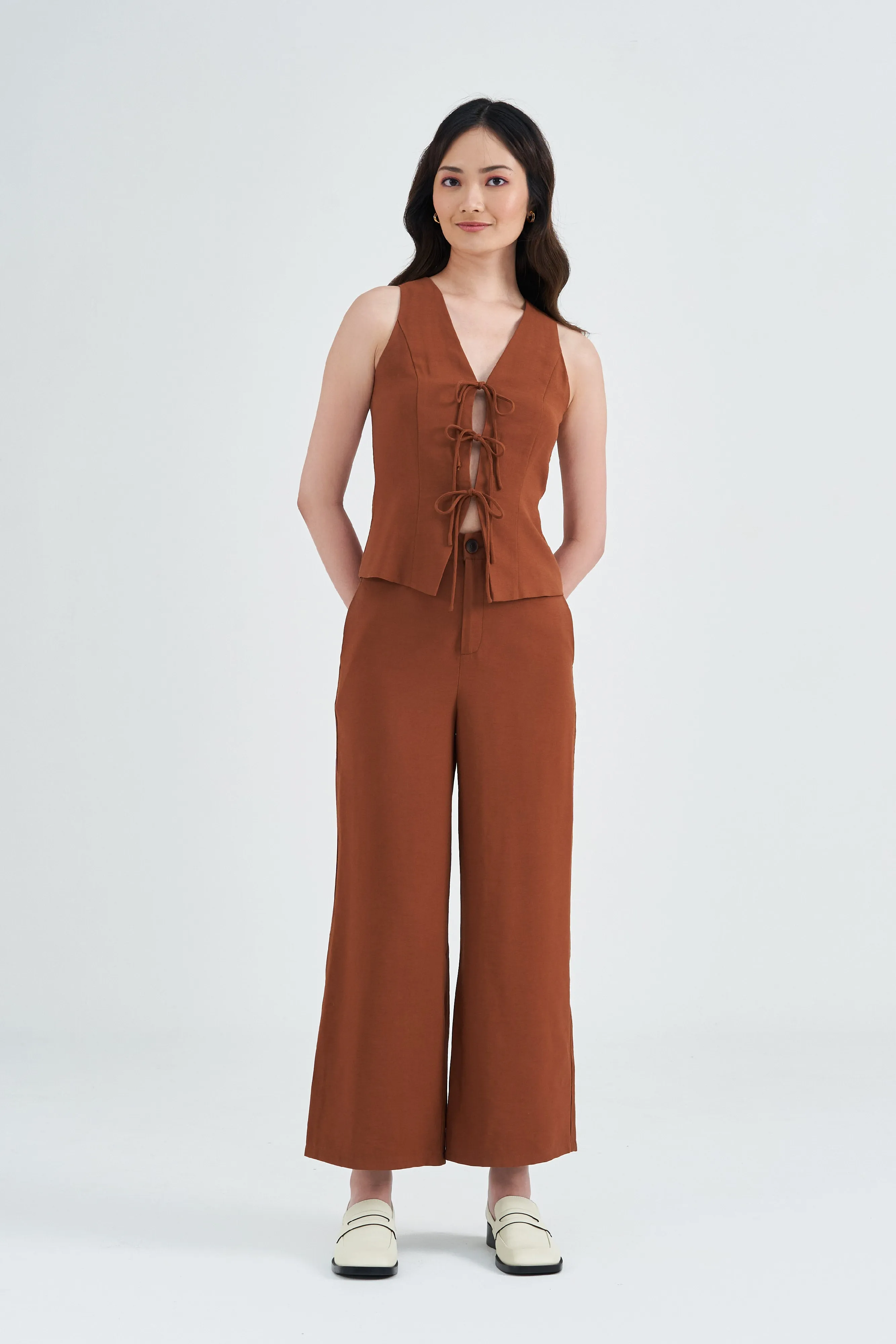 Dakota Straight Leg Pants in Terracota Brown