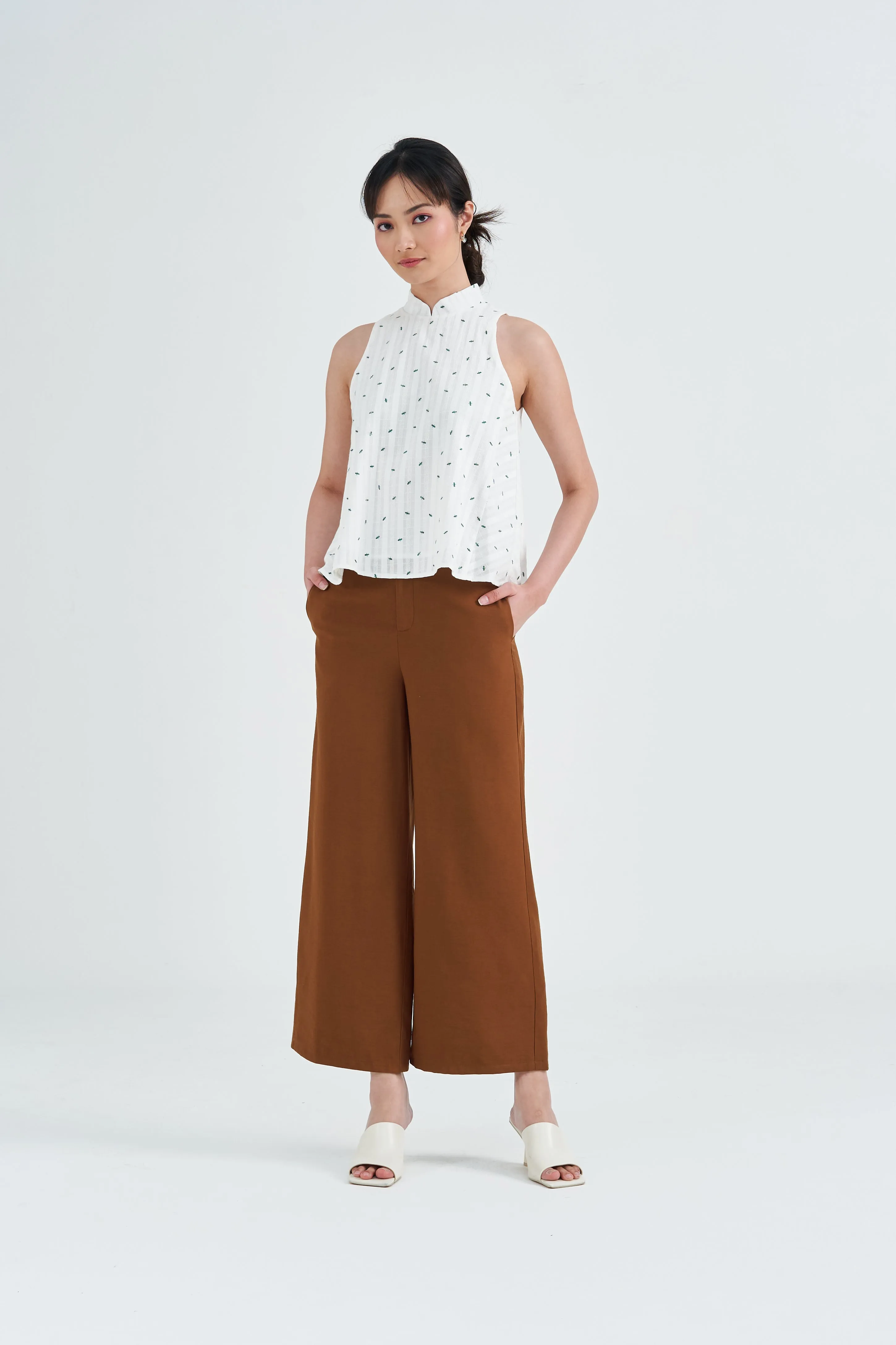Dakota Straight Leg Pants in Terracota Brown