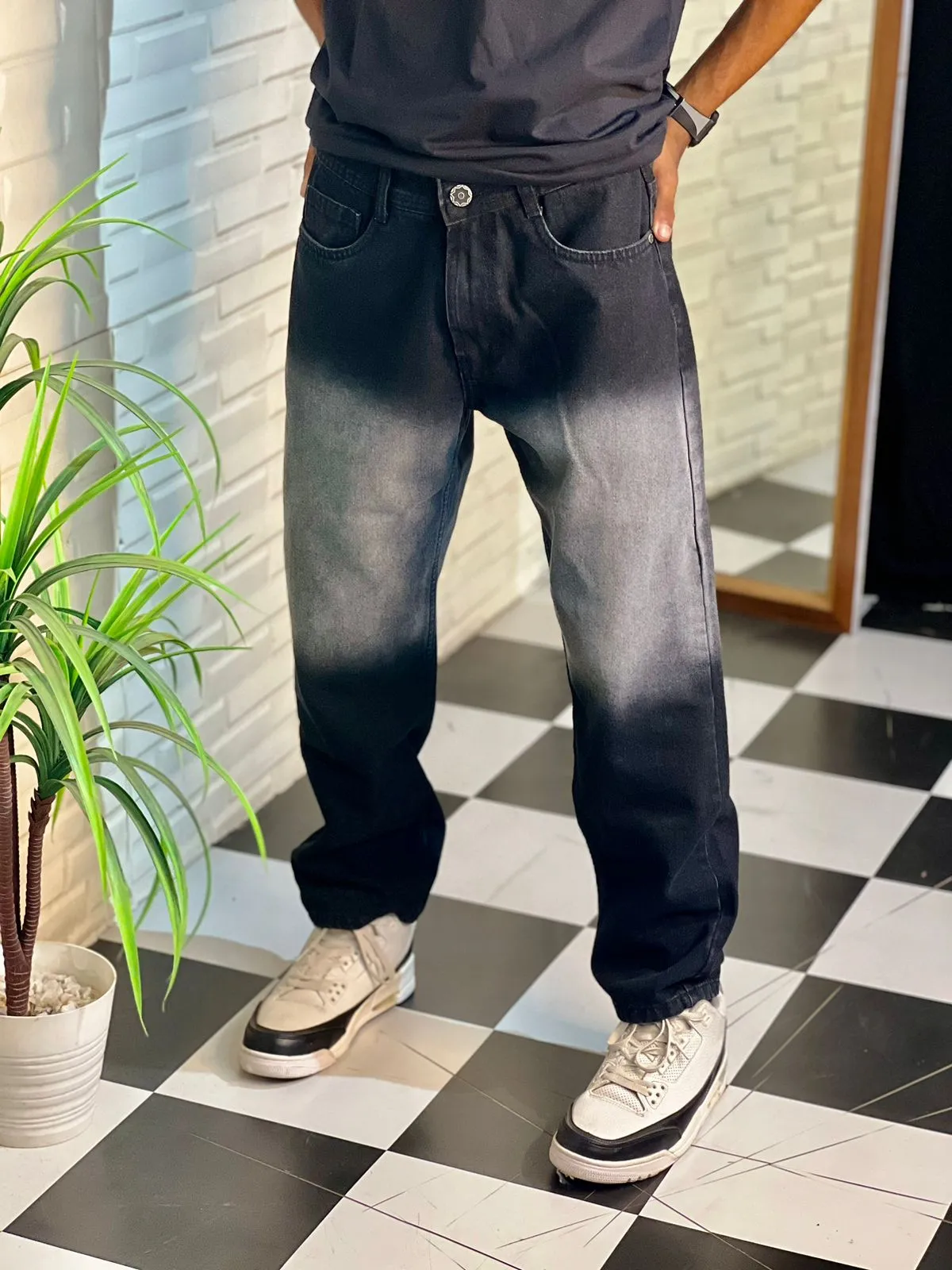 Dual Shade Straight Fit Baggy  Denim Jeans