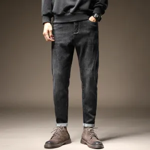 Fall and winter Black Slim-fit Men's Jeans with Small Feet