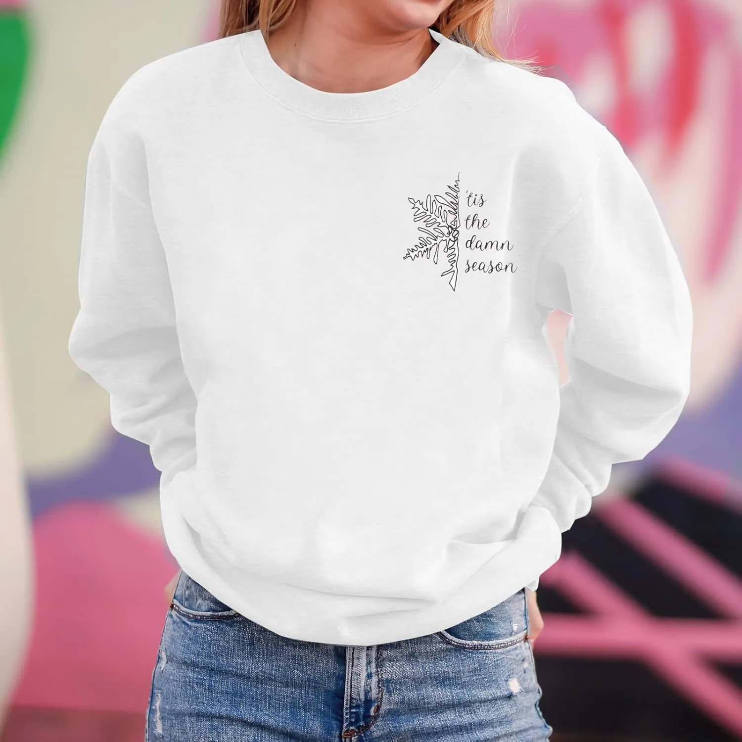 FASHGL Christmas Friends Sweatshirt Women Funny Cartoon Graphic Pullover Top Christmas Movie Shirt Xmas Party Long Sleeve Tee