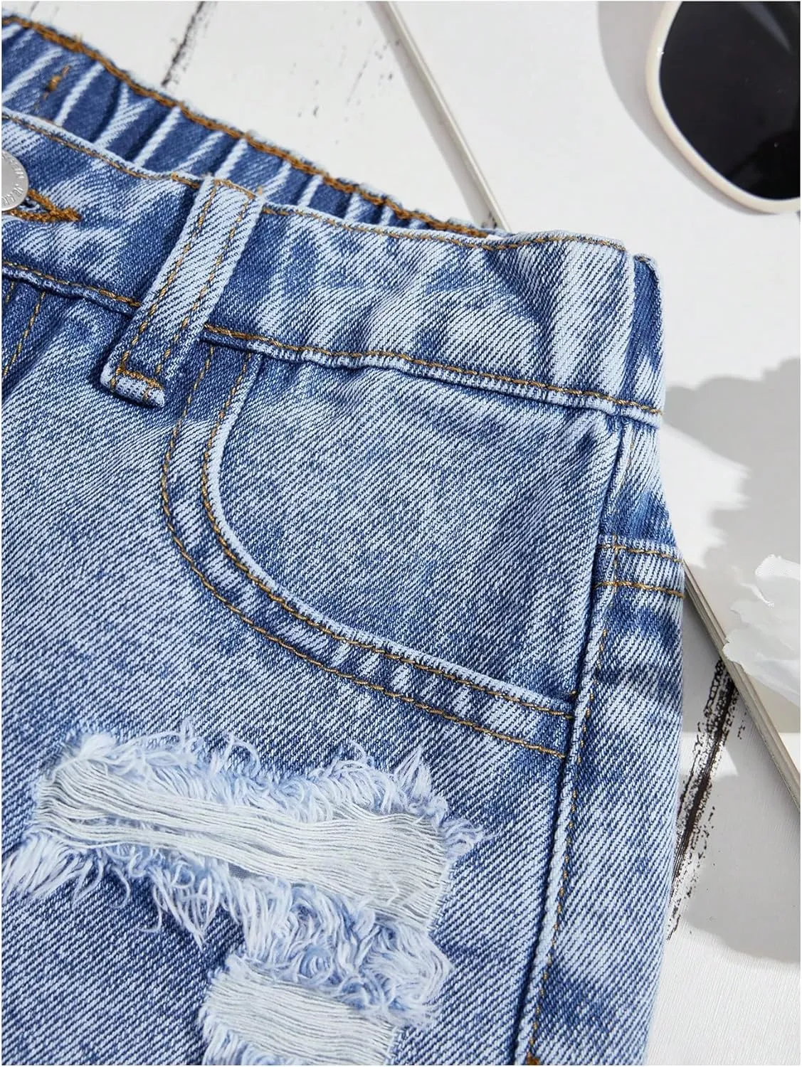 Floerns Girl's Ripped Raw Hem Elastic Waist Straight Leg Denim Shorts with Pockets