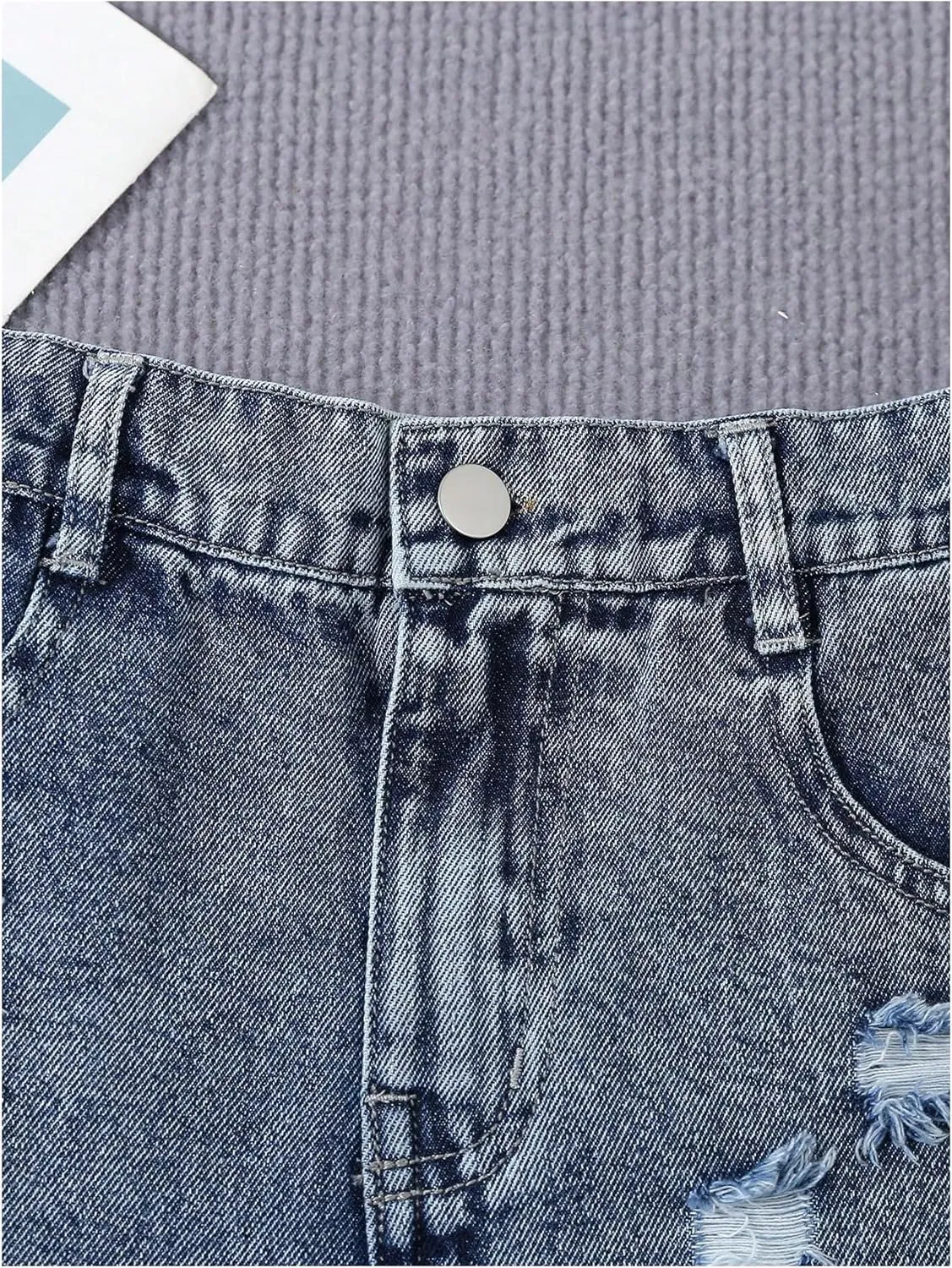 Floerns Girl's Ripped Raw Hem Elastic Waist Straight Leg Denim Shorts with Pockets