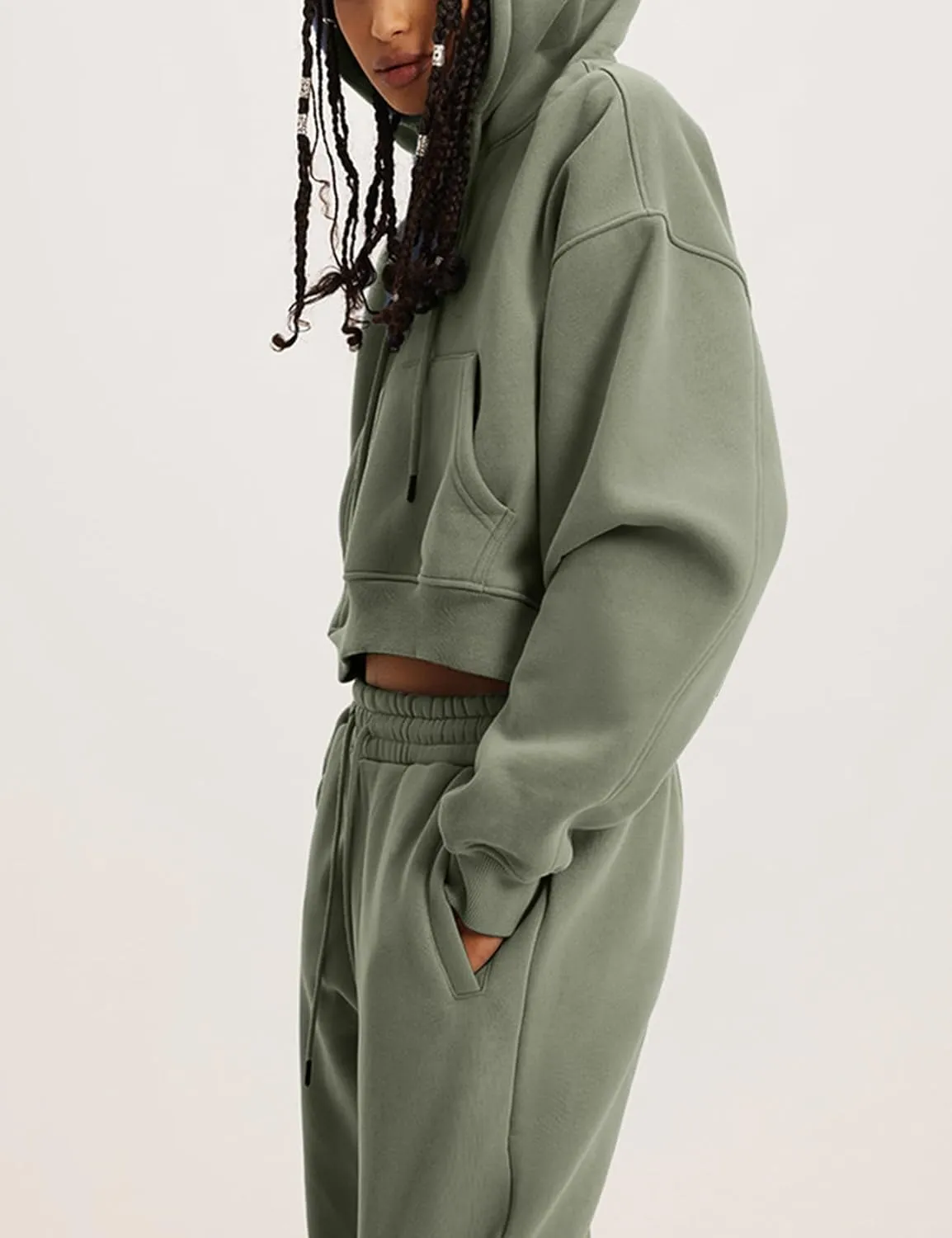Flygo Womens Fleece 2 Piece Outfits Sweatsuit Crop Pullover Sweatshirt Joggers Pants Tracksuit Set