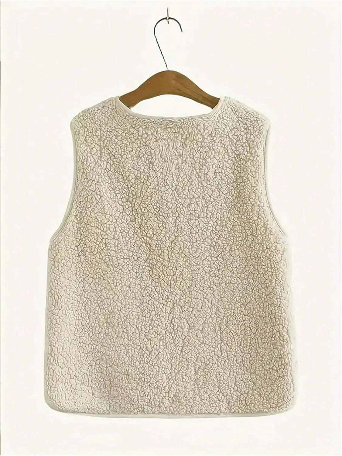 GORGLITTER Women's Fuzzy Vest Outerwear Trendy Fall Fleece Sherpa Vest Sleeveless Old Money Coat Vests