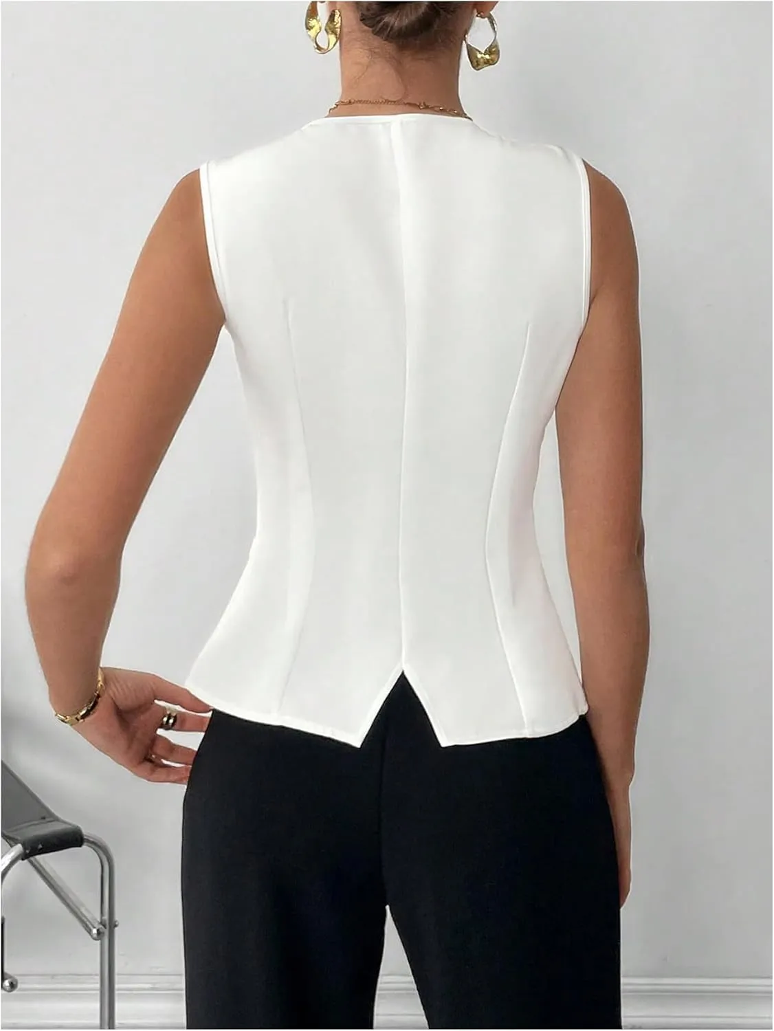 GORGLITTER Women's Metal Pearl Blazer Vest Dressy Sleeveless Fashion Vests Top Business Casual Work Tops