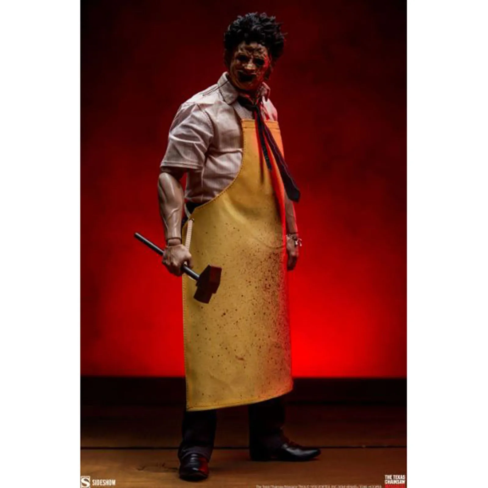 Hot Toys Leatherface Killing Mask Sixth Scale Figure