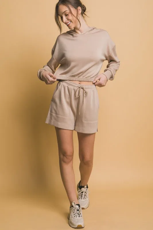 Isabella Elastic Waist Shorts
