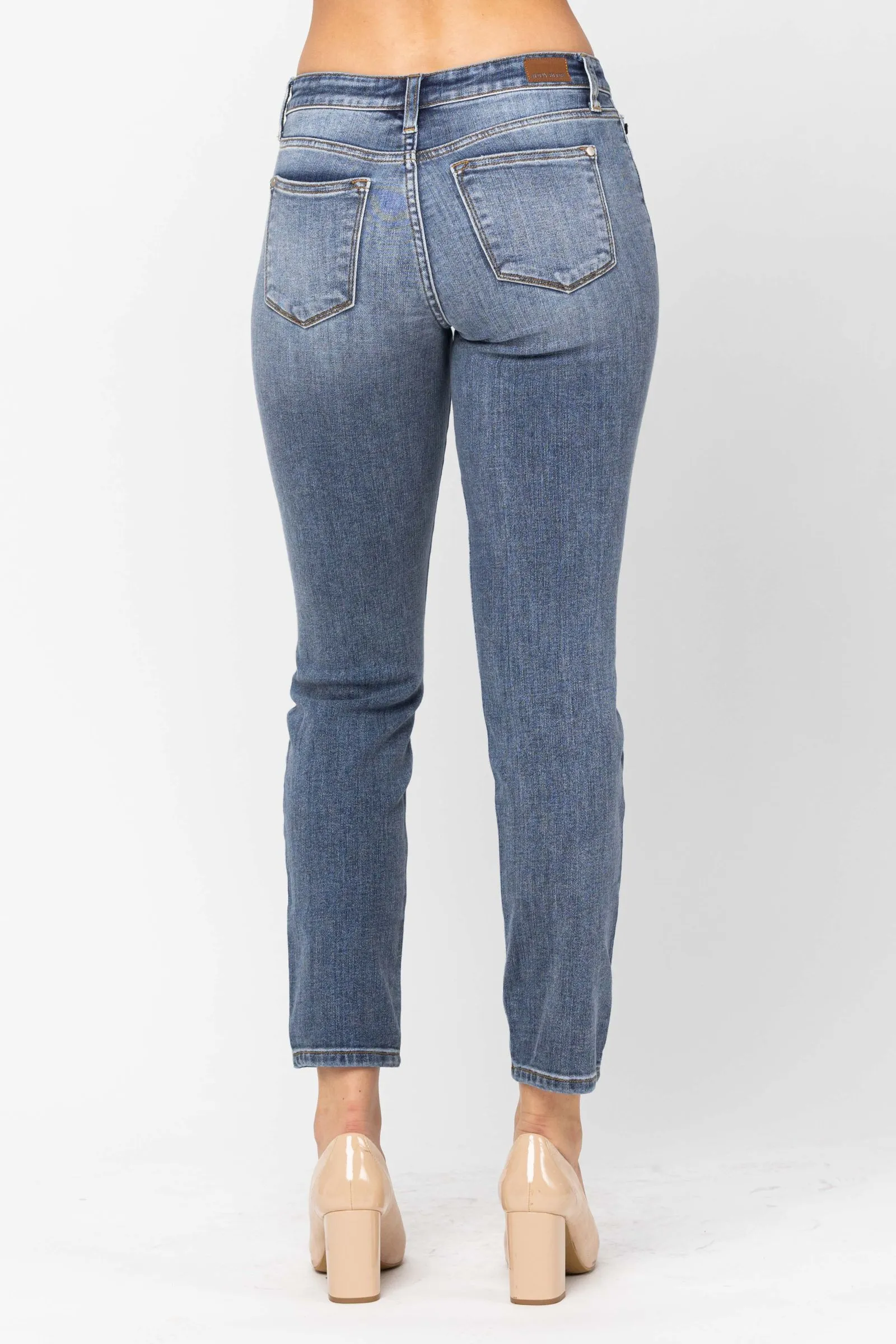 Judy Blue Mid Rise Classic Slim Fit