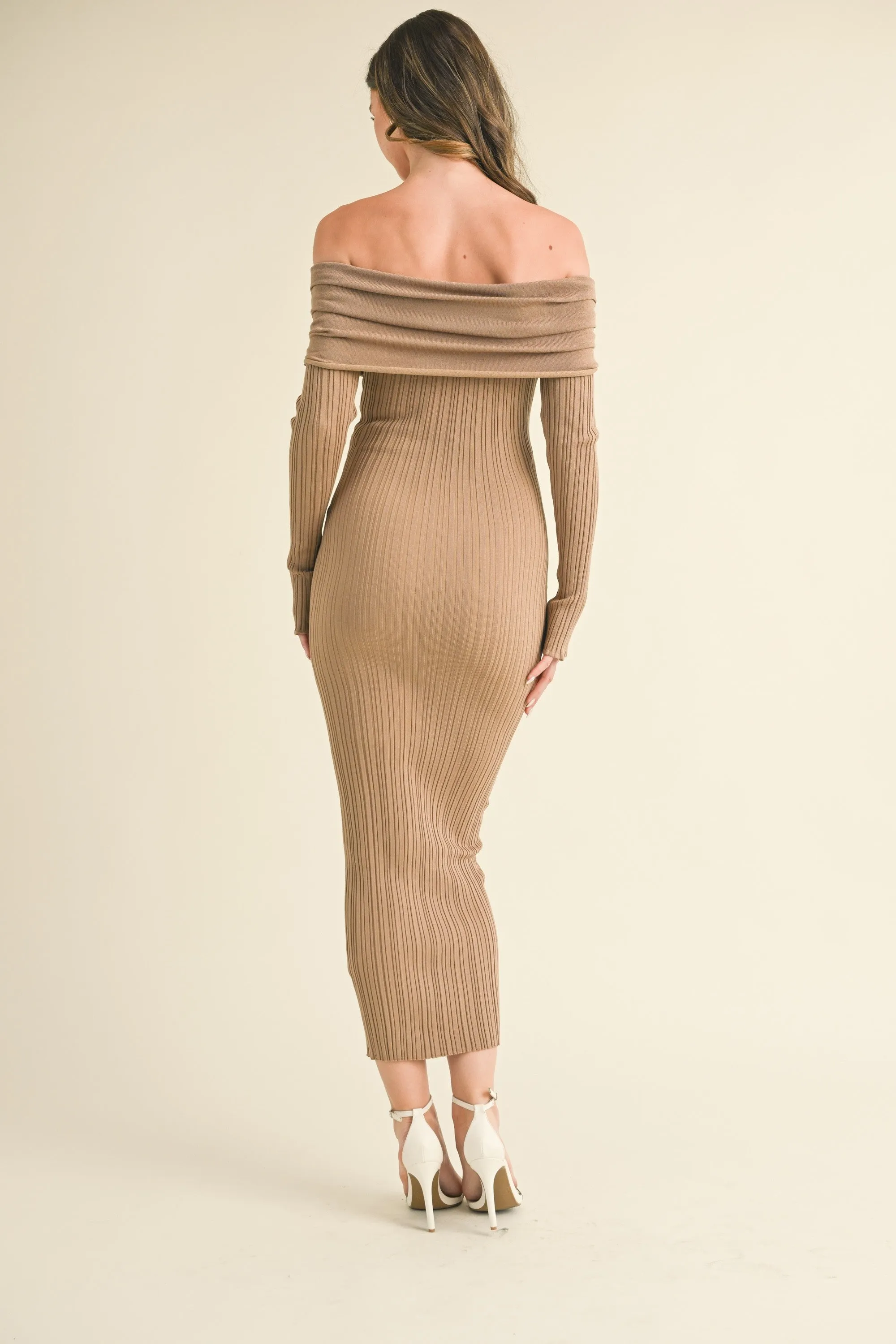 Kylie Off-Shoulder Maxi Dress