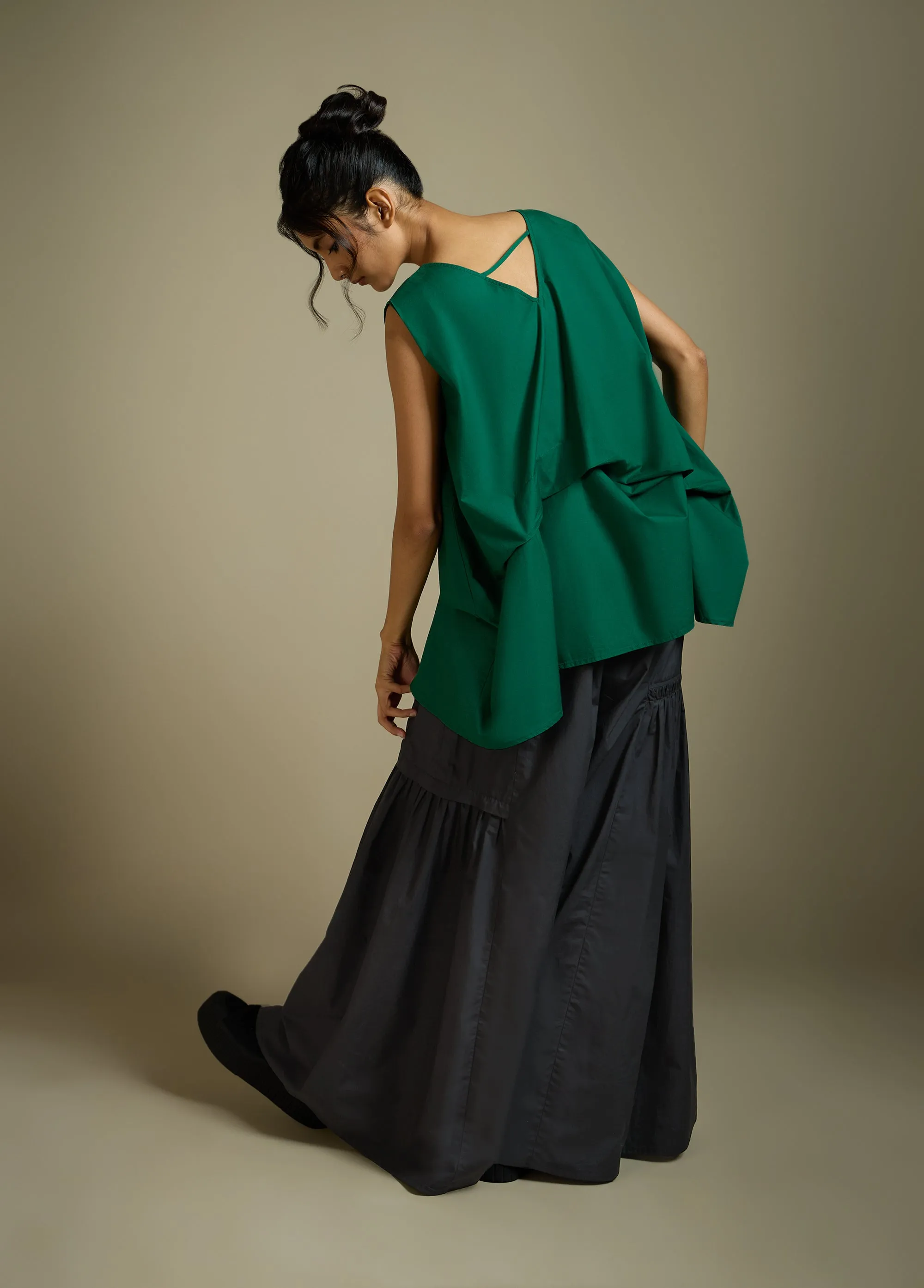 LOOK 27