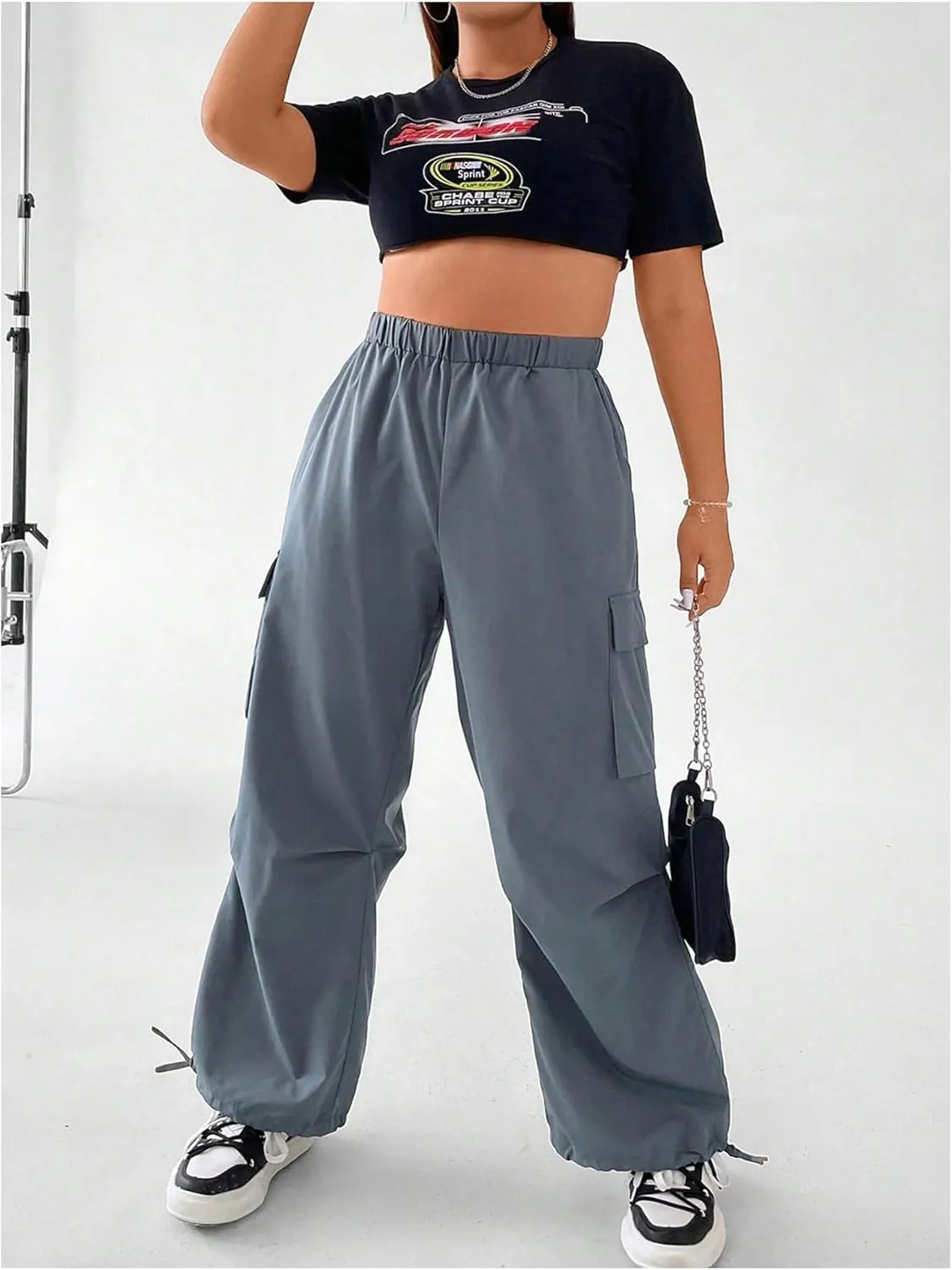 OYOANGLE Women's Plus Size Elastic High Waist Flap Pocket Cargo Pants Streetwear Loose Baggy Trousers with Pocket