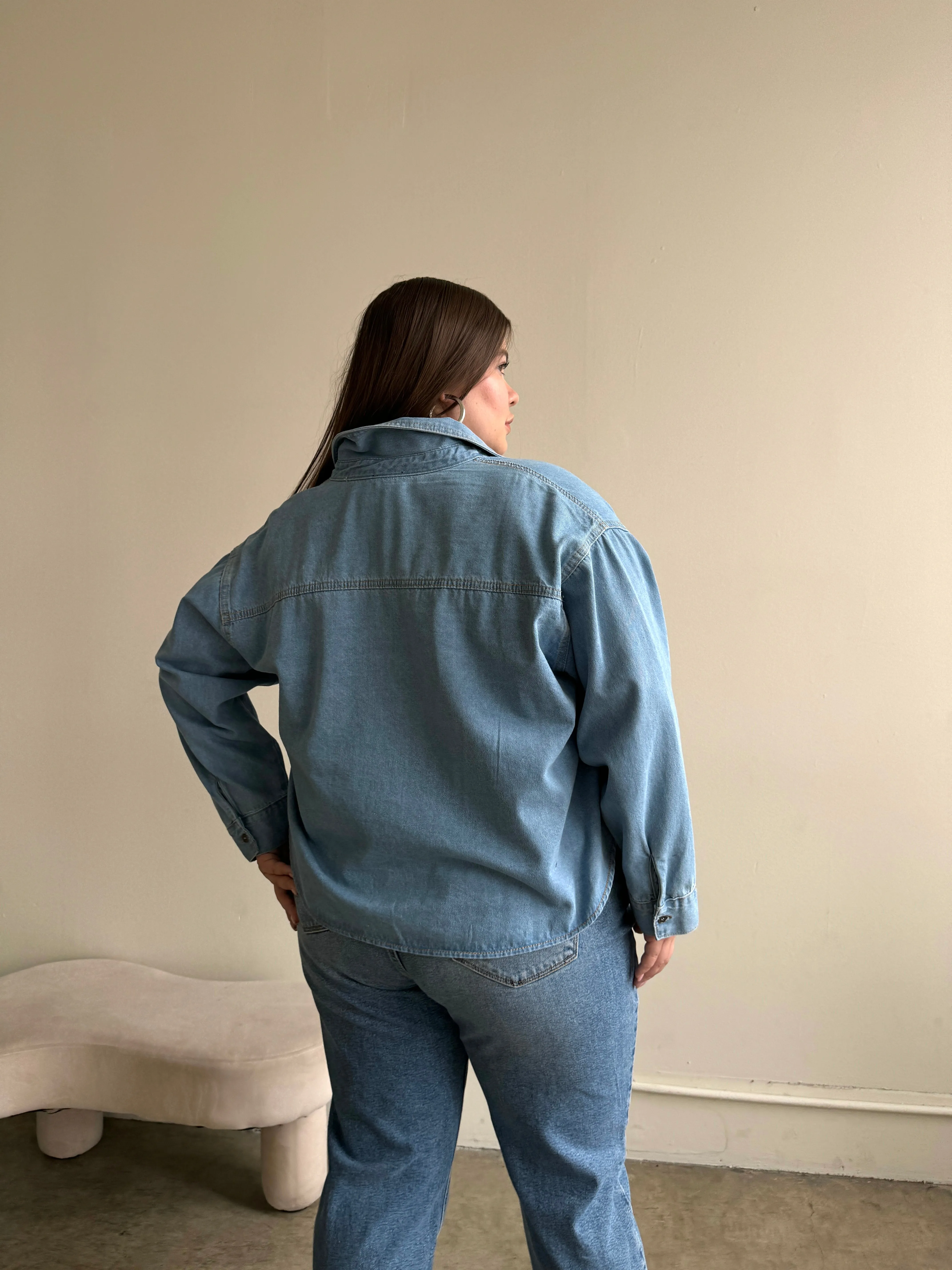 Plus Size Oversized Pocket Classic Denim Shirt