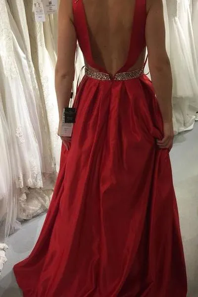 Red Satin Prom Dress A-line V-Neck Satin Evening Gown With Pockets