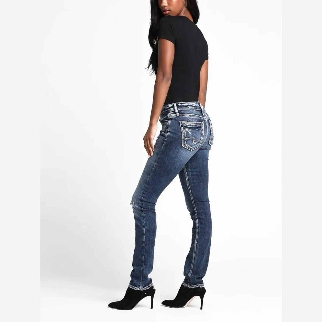 Silver Jeans Women’s Elyse Mid Rise Curvy Relaxed Straight Leg