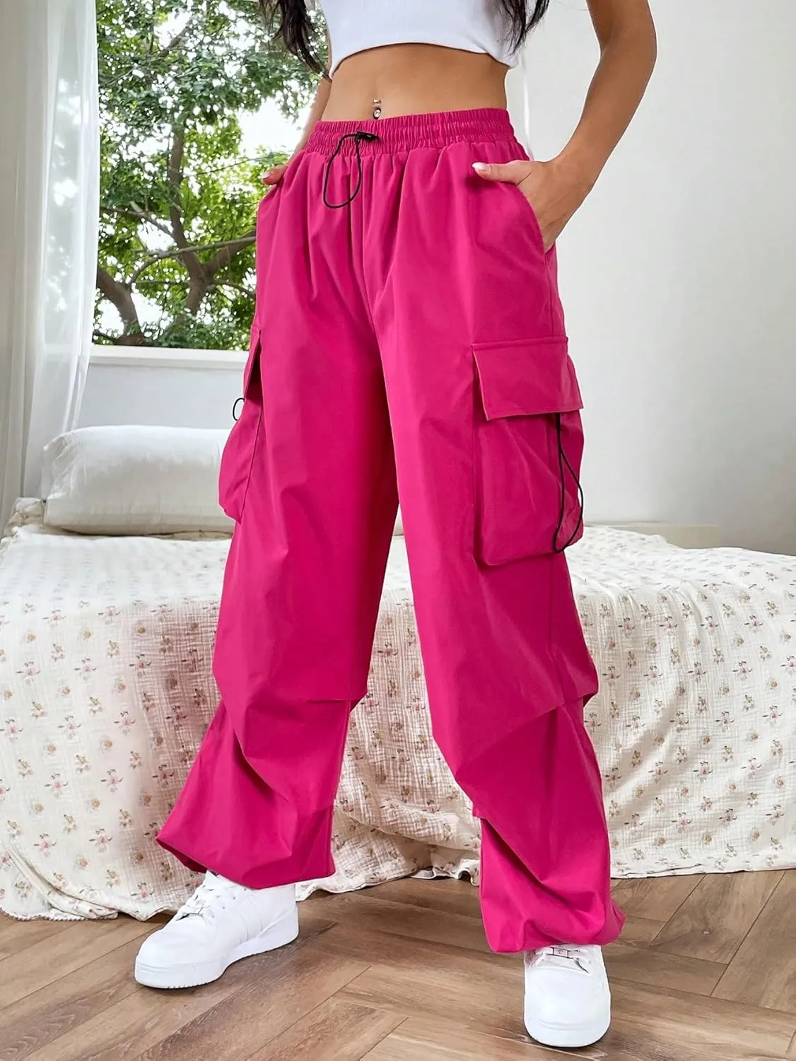 SweatyRocks Women's Drawstring Elastic Waist Loose Pants Casual Flap Pocket Cargo Pants Trousers