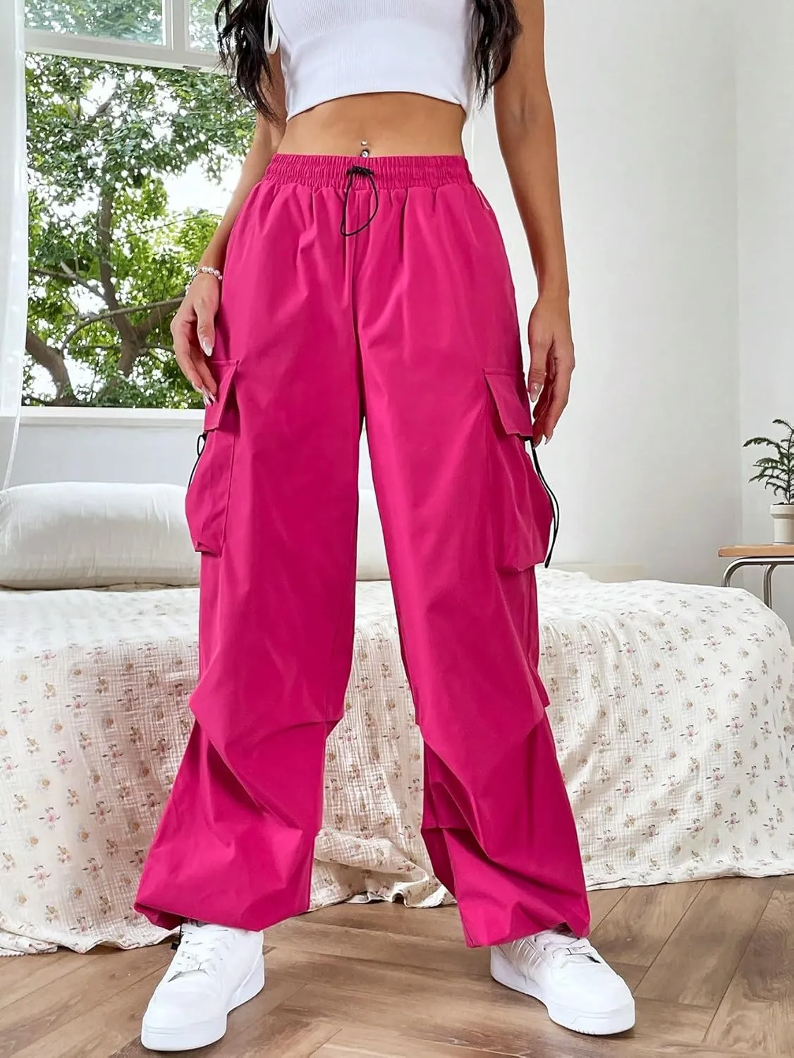 SweatyRocks Women's Drawstring Elastic Waist Loose Pants Casual Flap Pocket Cargo Pants Trousers