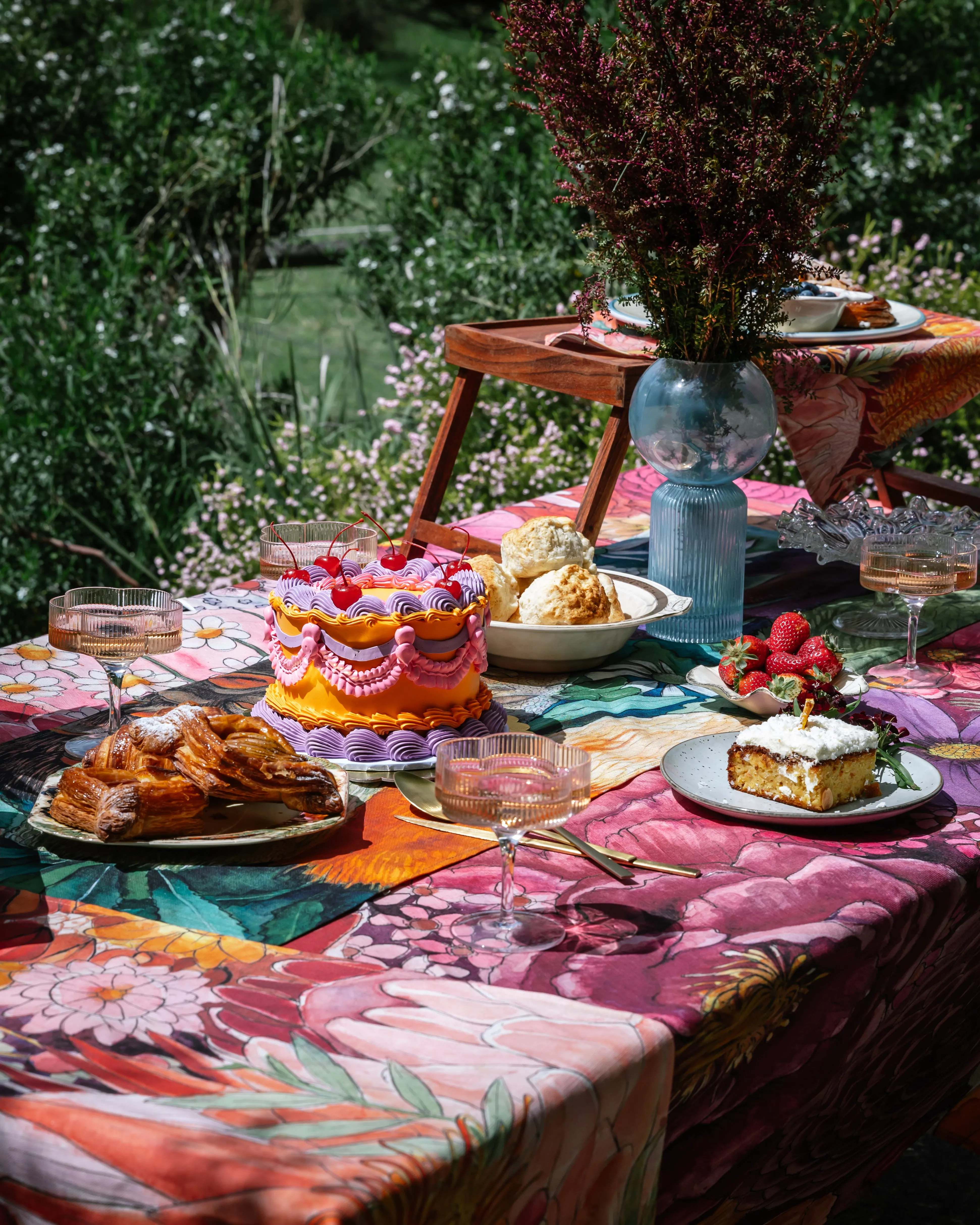 The Botanist Table Runner