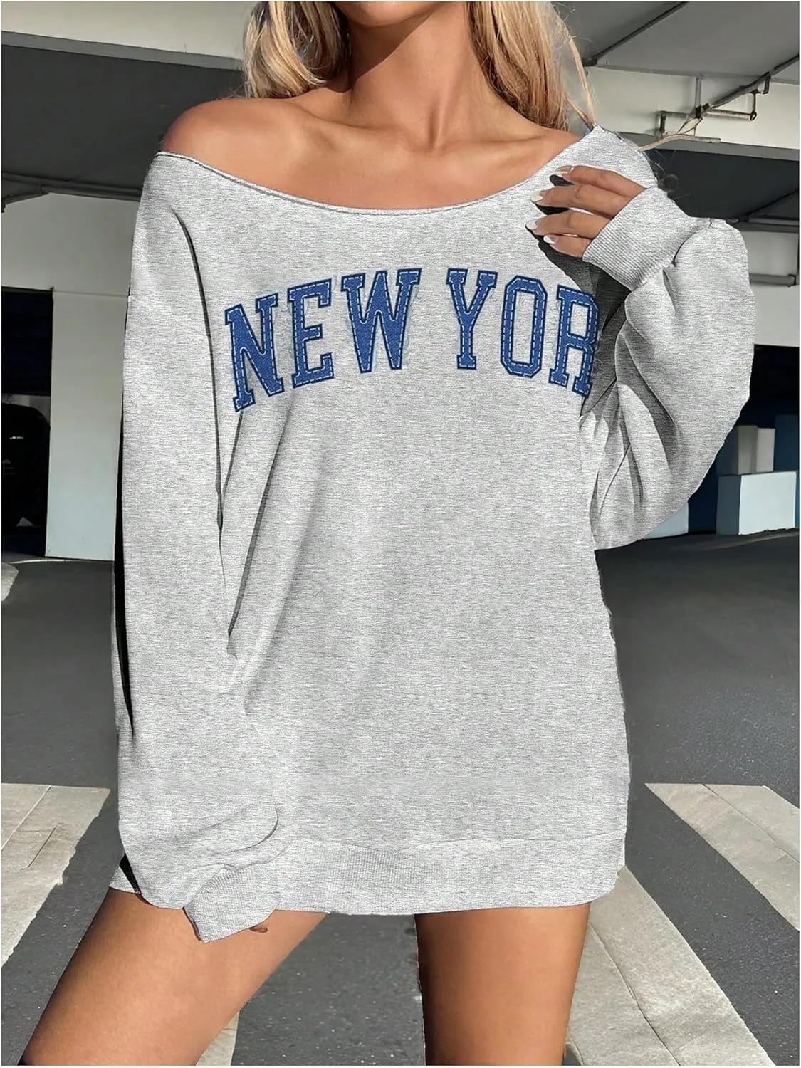 Verdusa Women's Letter Graphic Off The Shoulder T Shirts Long Sleeve Loose Sweatshirt Tee Tops
