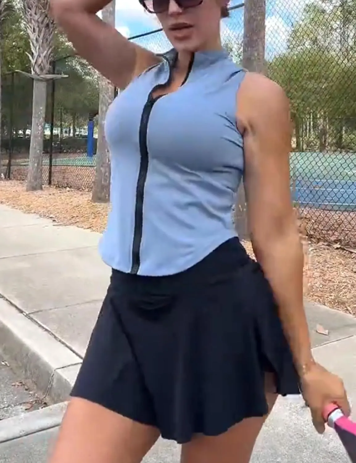 Women Summer Lightweight Cropped Athletic Zip Up Sleeveless Jackets Workout Gym Seamless Vests