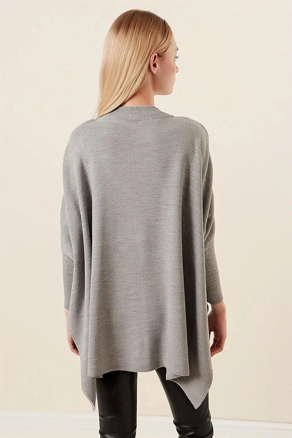 Women's Crew Neck Batwing Sleeve Split Hem Oversized Knit Poncho Sweater